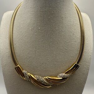 Vtg Gold Tone Snake Omega Chain Collar Necklace Twisted Ribbon Rhinestone Pave